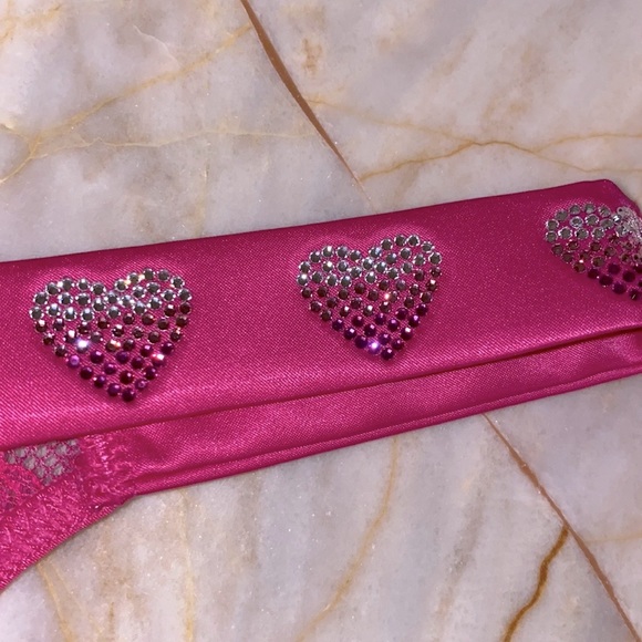 VS VERY SEXY Shine Strap Lace Brazilian Panty Hearts Small - Picture 15 of 15